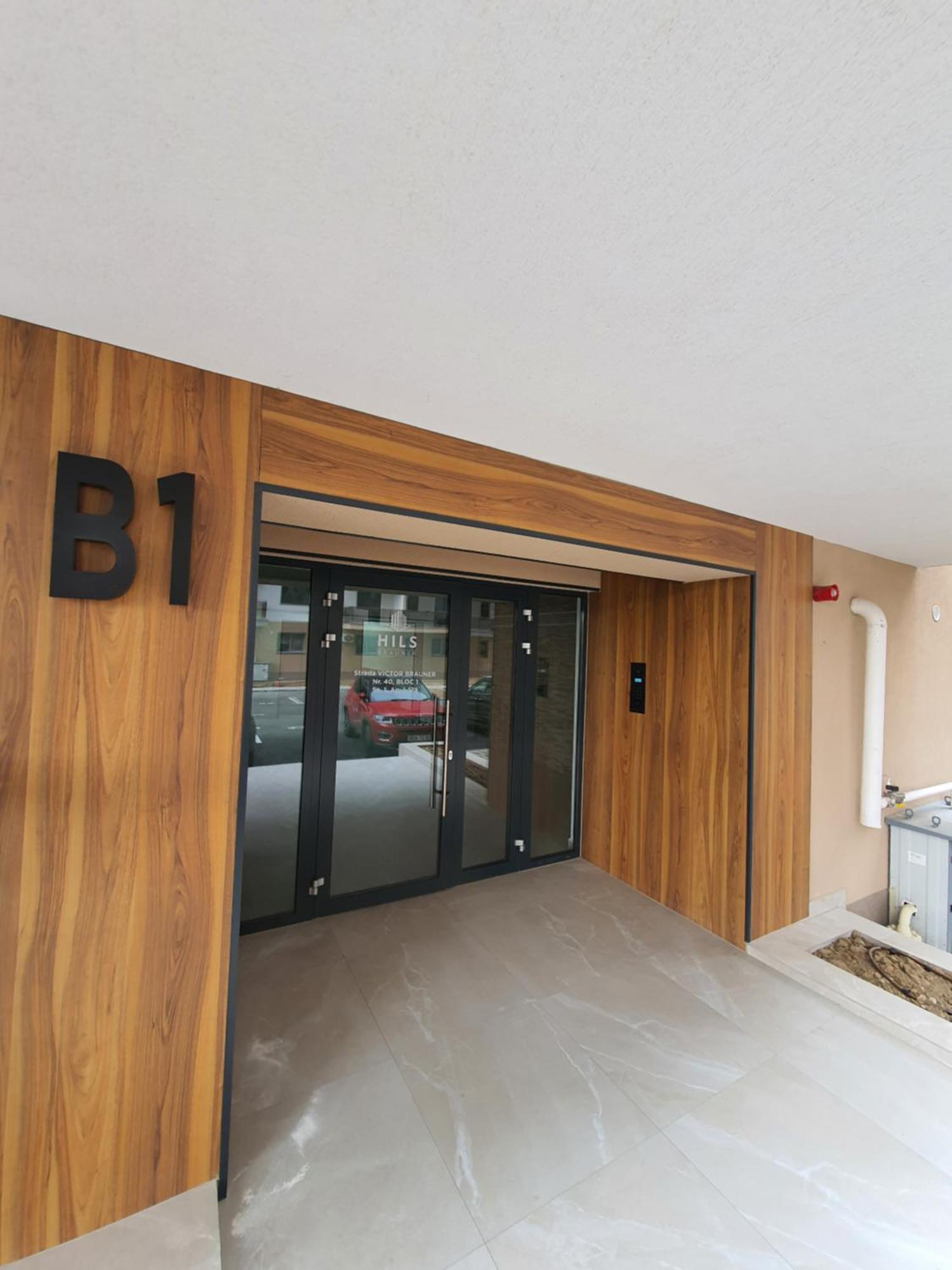 Premium Hils Brauner Studio 布加勒斯特 外观 照片